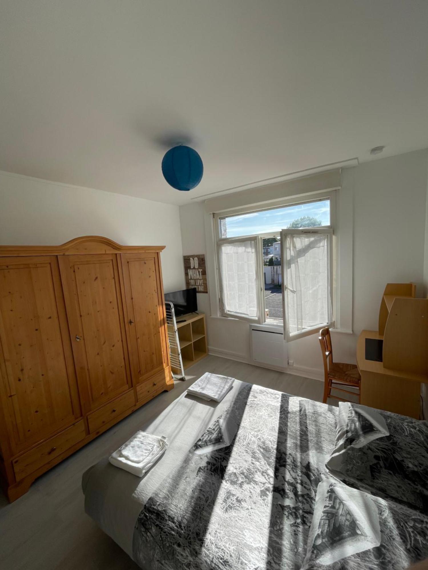 Appartement Calme Et Lumineux - Parking Privatif - Metro A 5Mn Mons-en-Baroeul Esterno foto